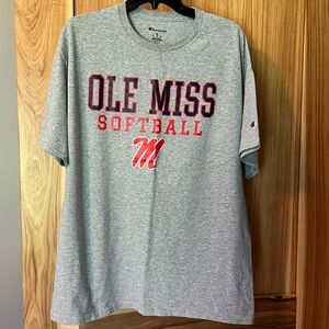 Champion Ole Miss Softball tshirt Mens XL